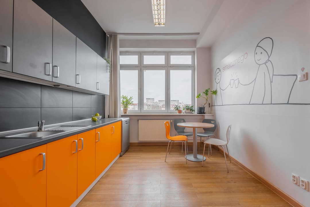 Silver Office Co-working