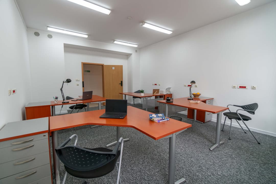 Silver Office Co-working