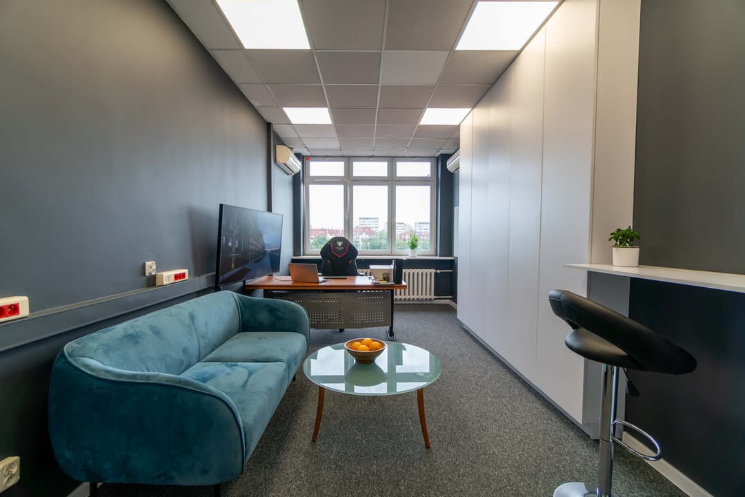 Silver Office Co-working