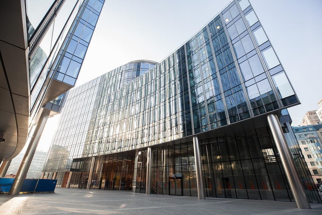 WeWork Mennica Legacy Tower