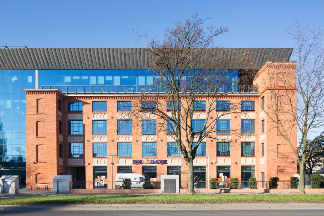 Centrum Biznesu Kopcińskiego 73/75