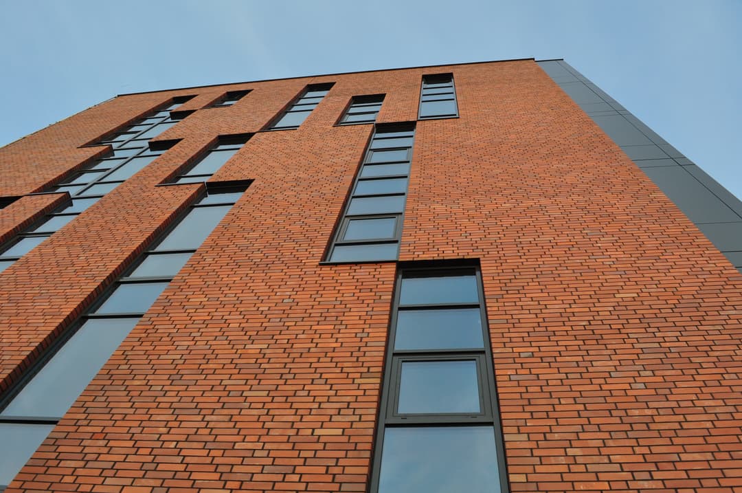 Centrum Biznesu Kopcińskiego 79