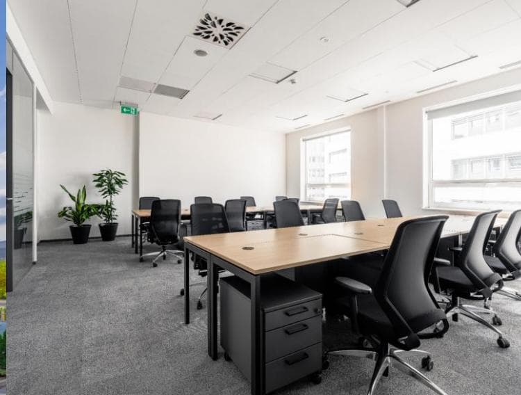 Biuro 394 m²