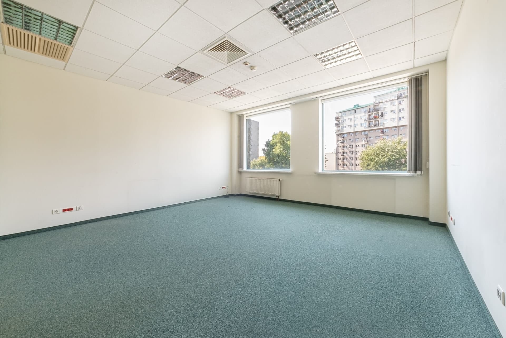 Biuro 240 m²