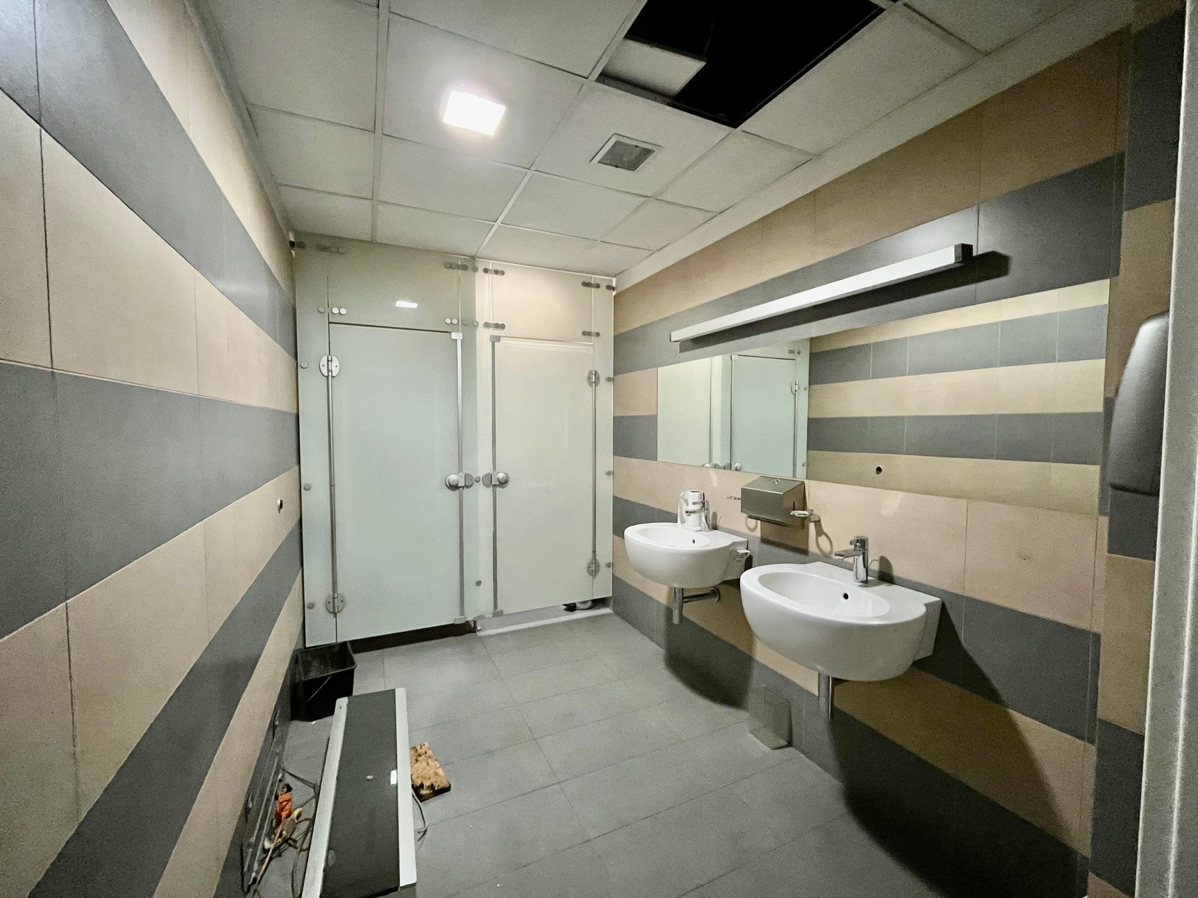 Biuro 150 m²
