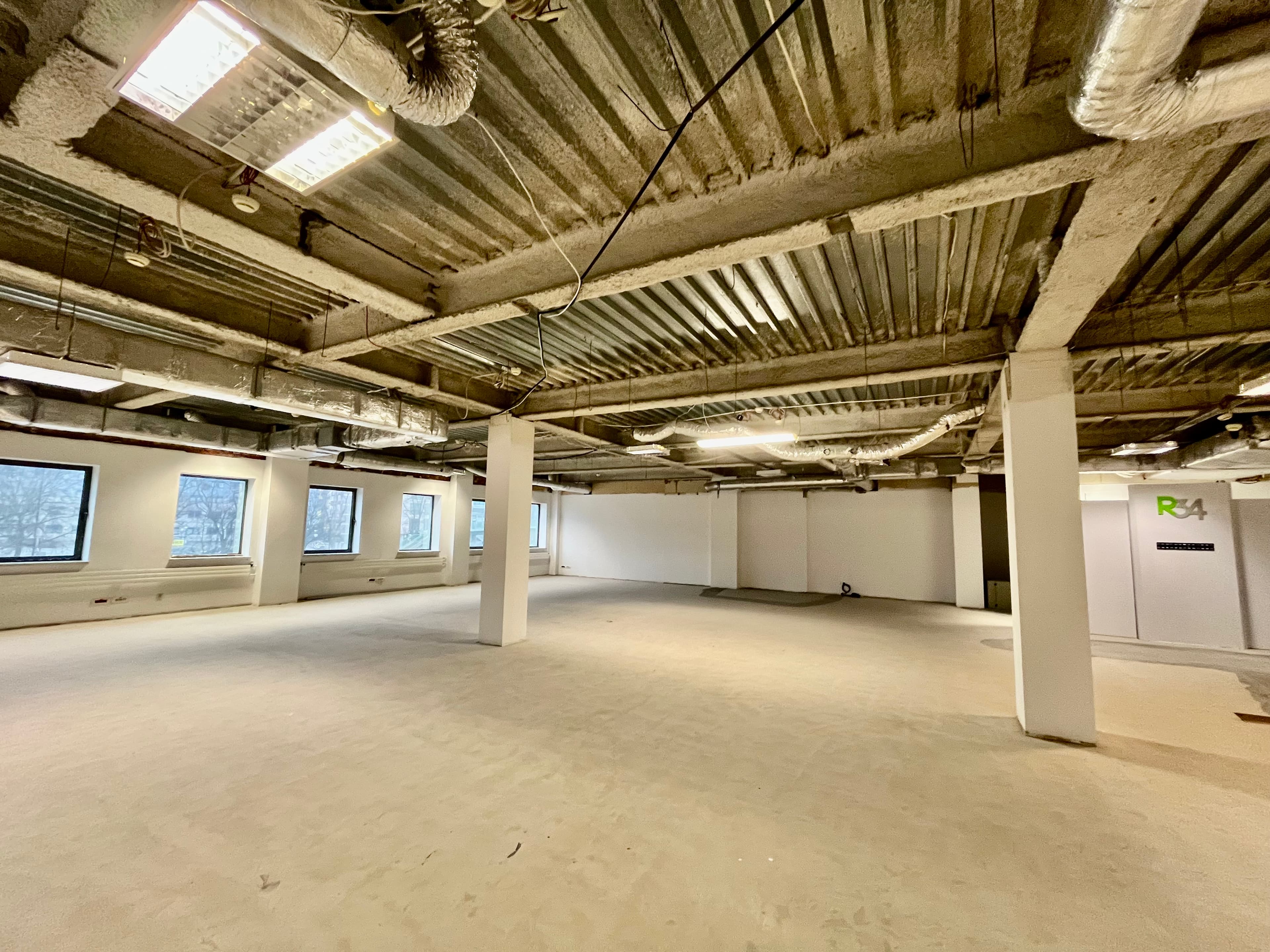 Biuro 237 m²