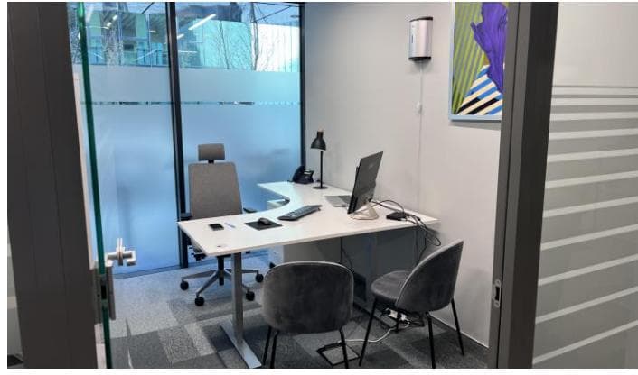 Biuro 151 m²