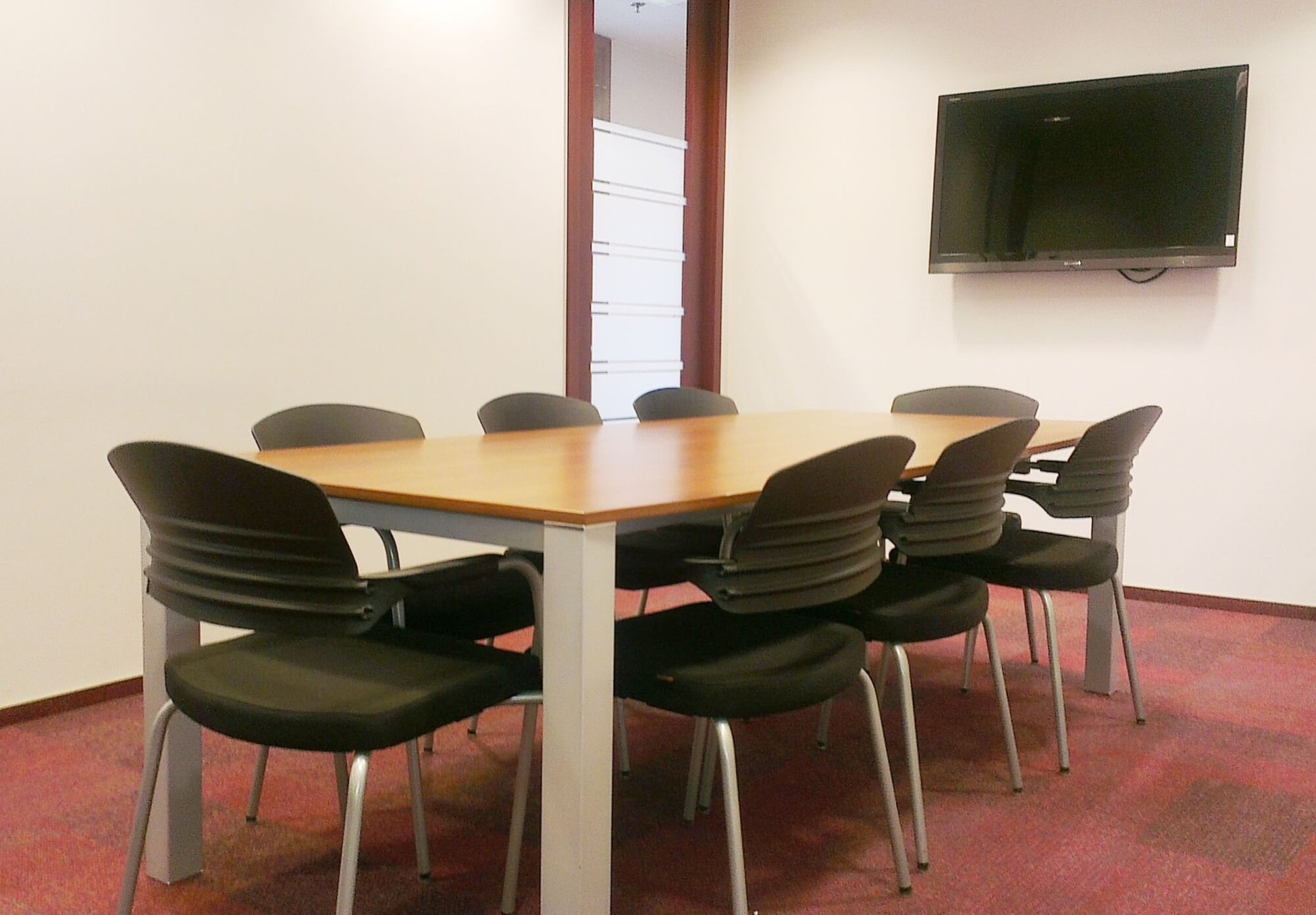 Meeting room for 8 pers. in Inoffice Centrum Biznesowe Tarasy