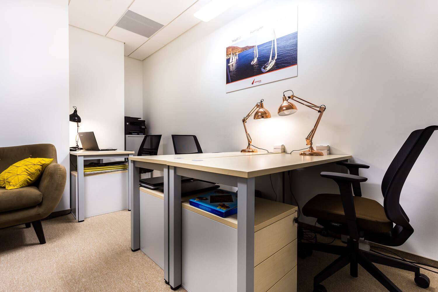 Office for 10 pers. in OmniOffice - Q22