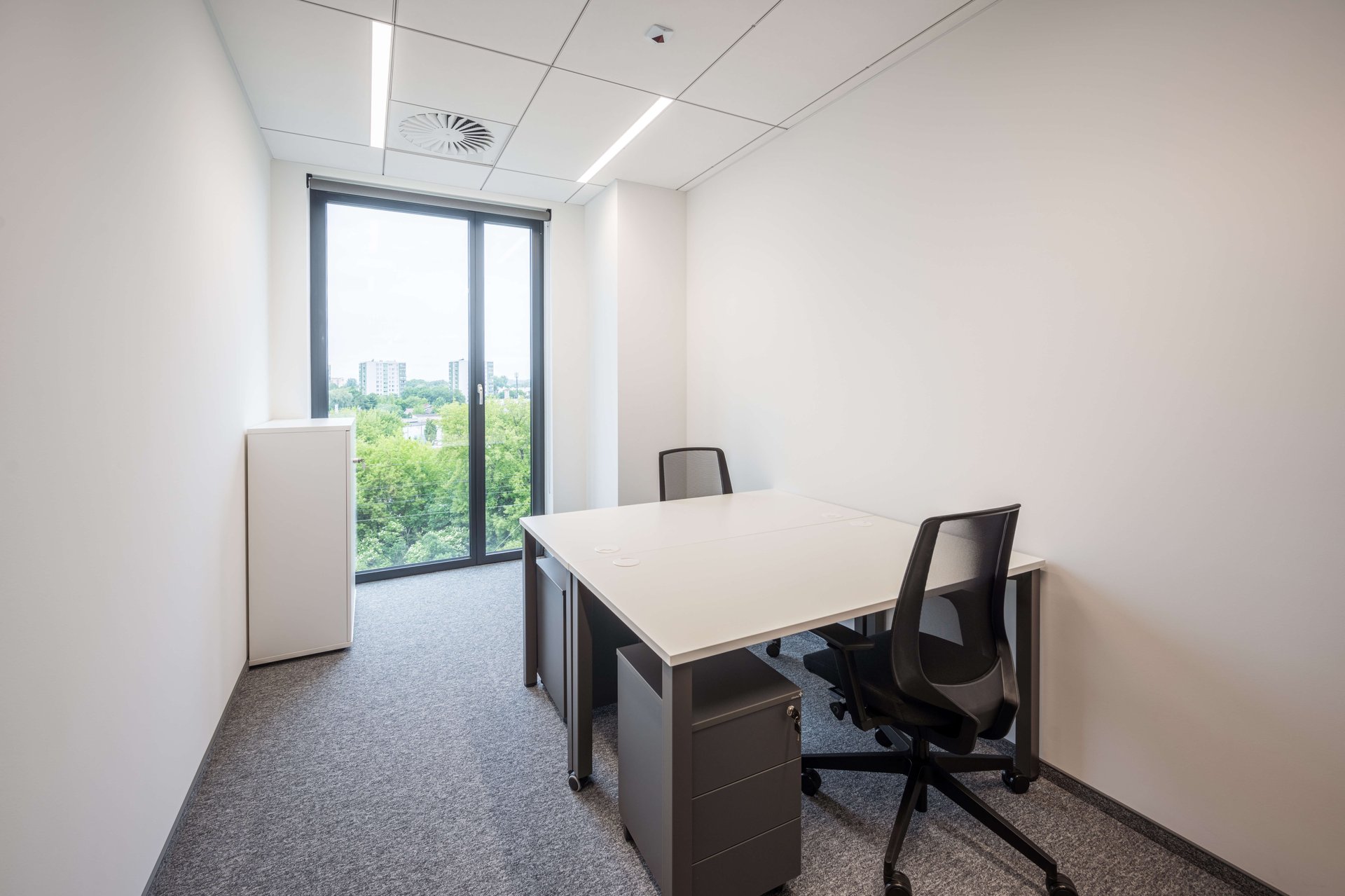 Office for 3 pers. in CitySpace O3 Business Campus