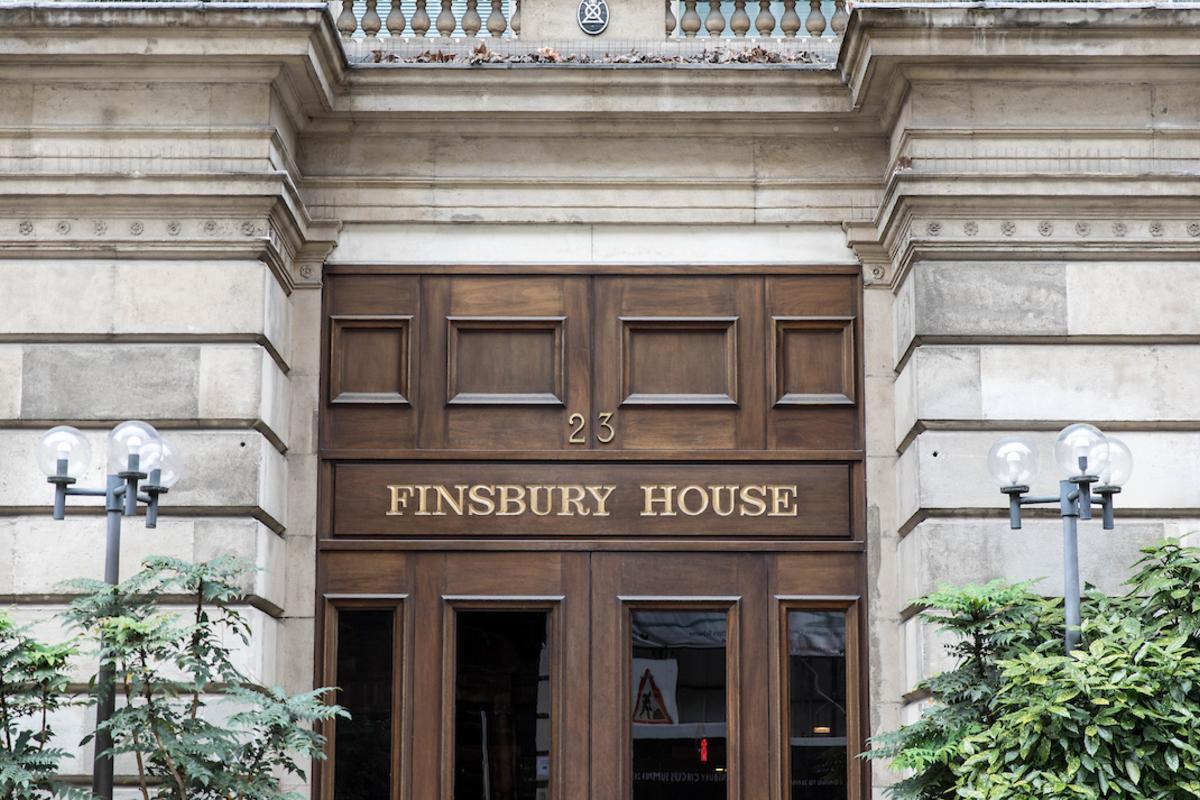 One Avenue Group Finsbury House na zewnątrz