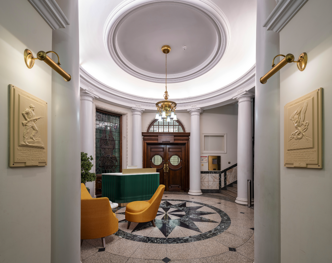 Wnętrza Boutique Workplace - Holborn Town Hall
